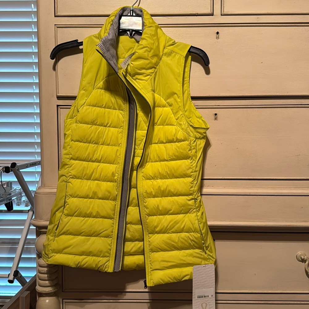 Lululemon vest
